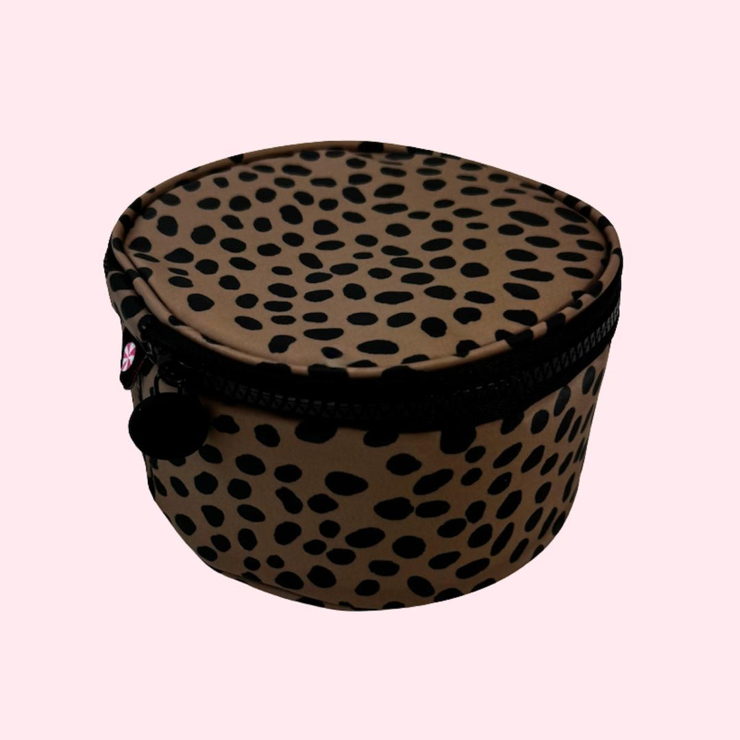 Mint 6" Button Bag - Big Cat