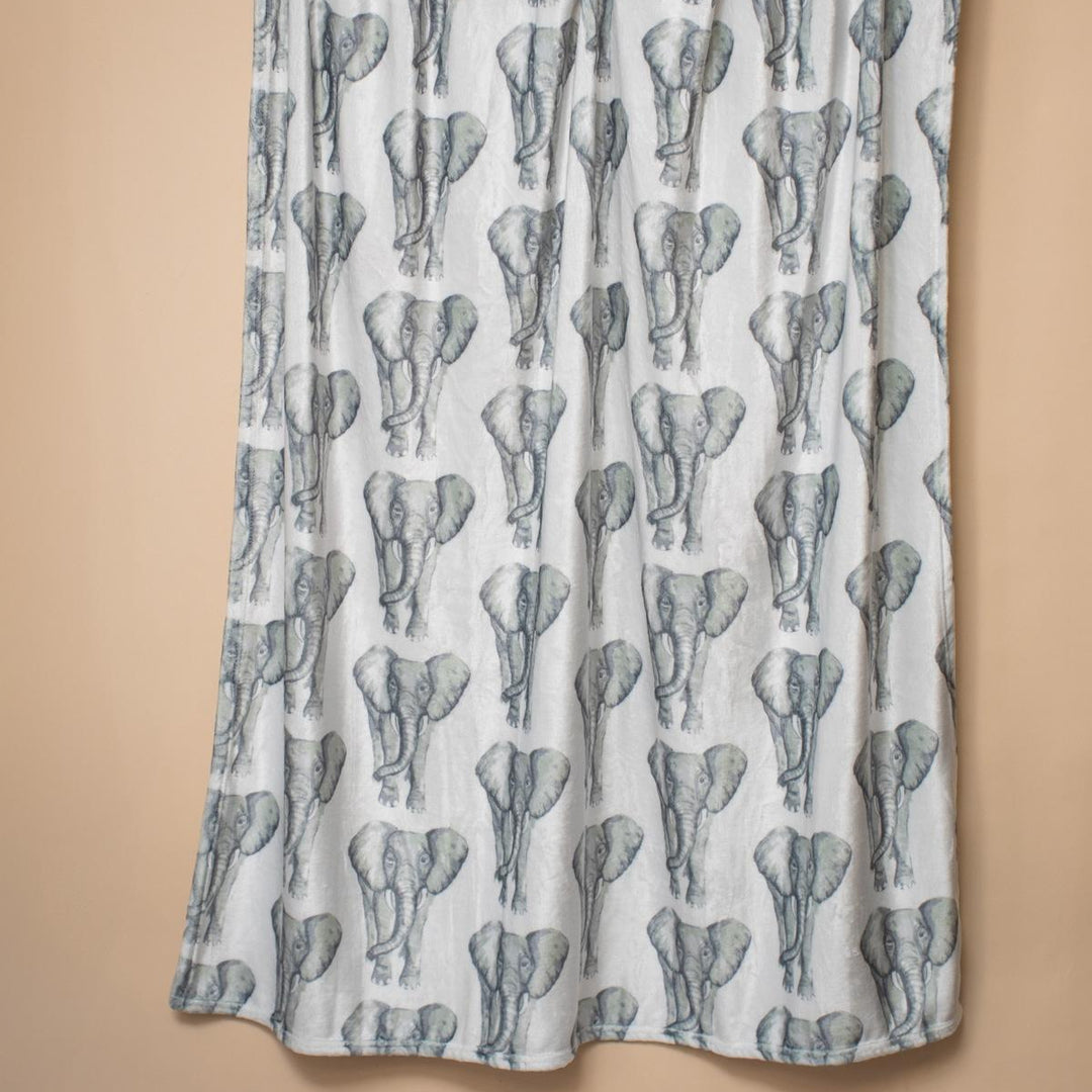 TRS Elephant Stomp Throw - Grey/White