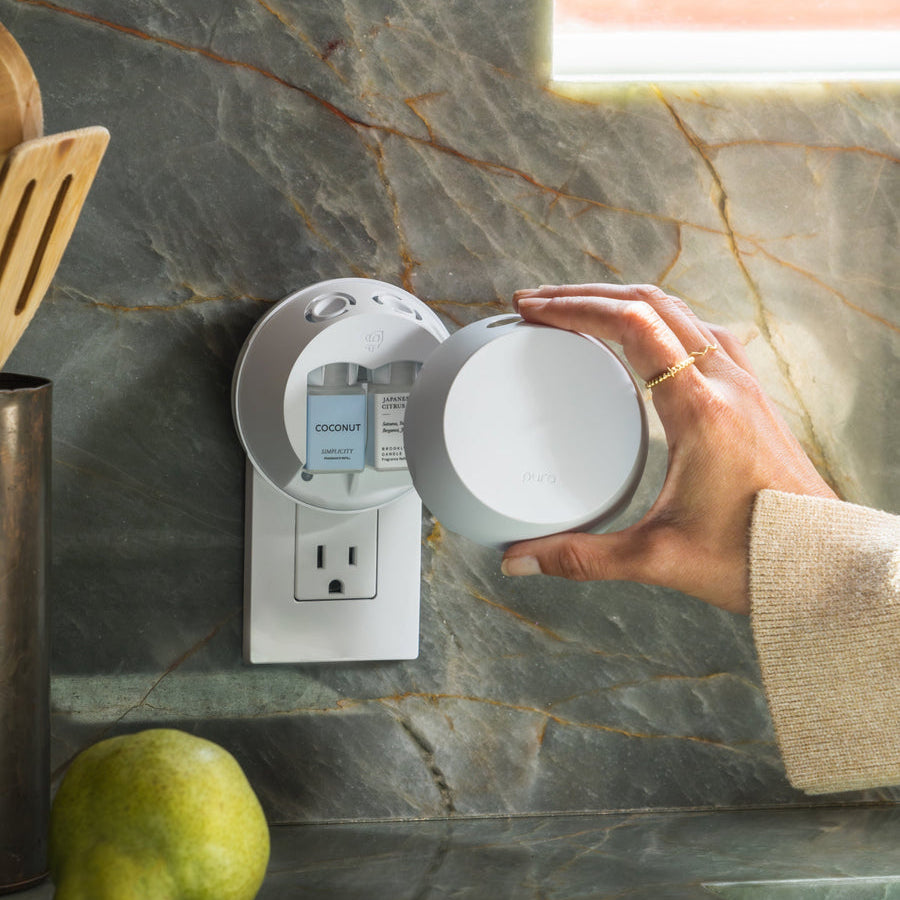 Pura 4™ Smart Home Fragrance Diffuser