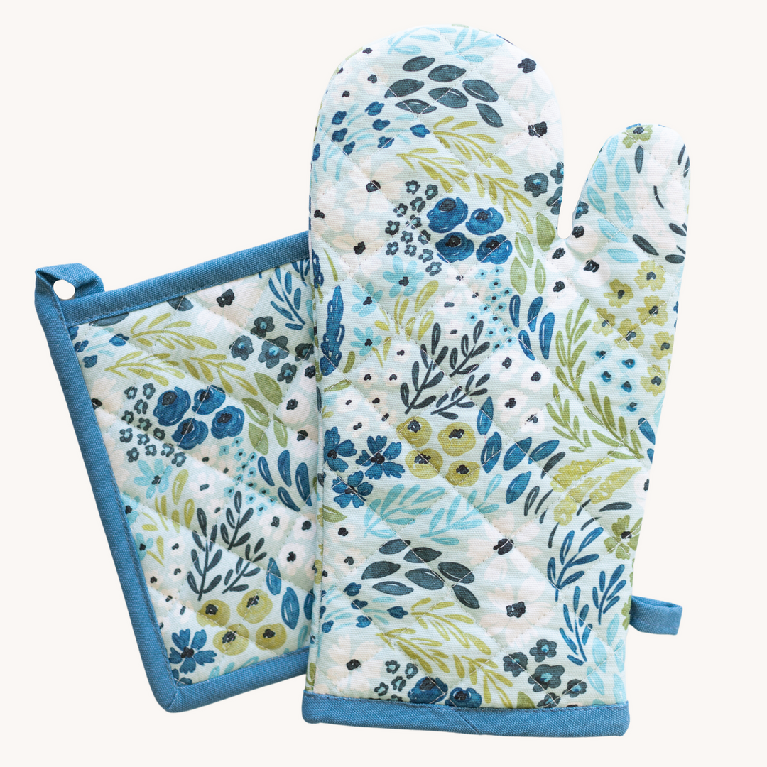 Elyse Breanne Oven Mitt & Pot Holder - Waterfall Floral