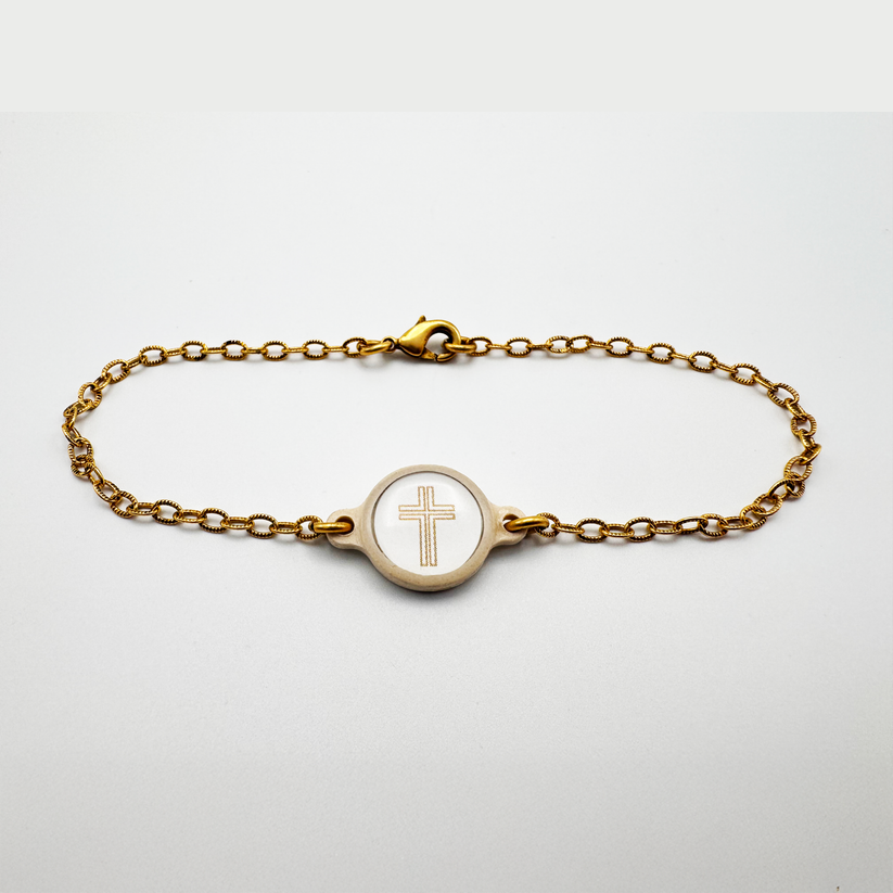 Versible® Tap To Pray™ Bracelet - Gold Plated + Vanilla Cross
