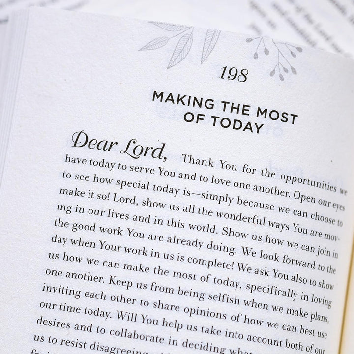 The Marriage Gift 365 Prayers for Our Marriage - A Daily Devotional Journey to Inspire, Encourage, and Transform Us and Our Prayer Life