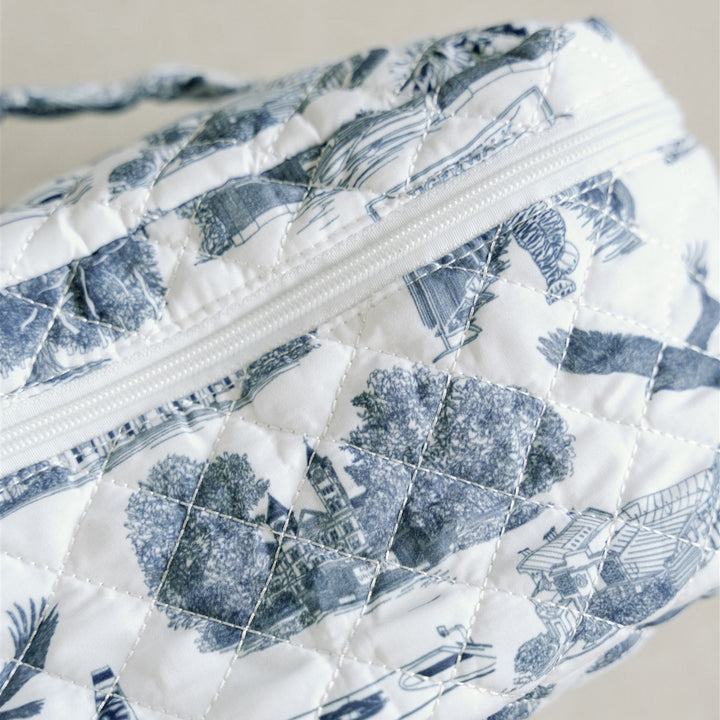 Gracefully Made Art Auburn University Make Up Toiletry Bag