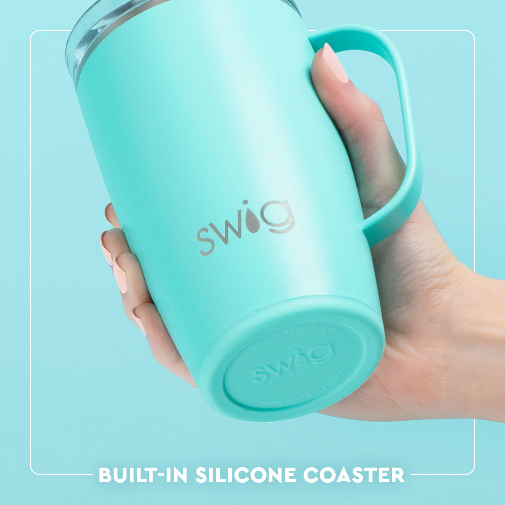 Swig Travel Mug 18oz - Winter Cardinals