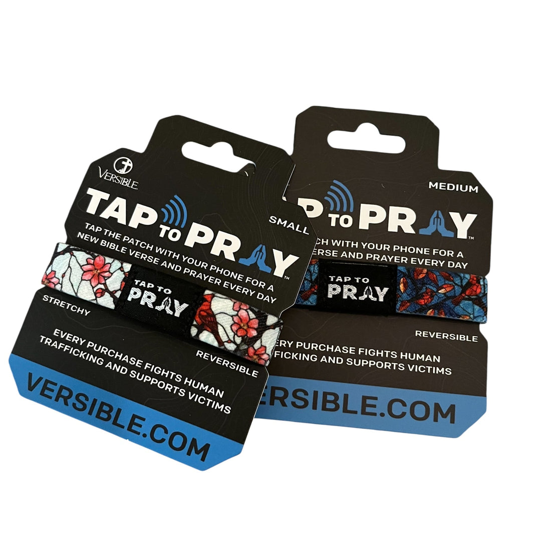 Versible® Tap To Pray™ - Wristband Cardinal
