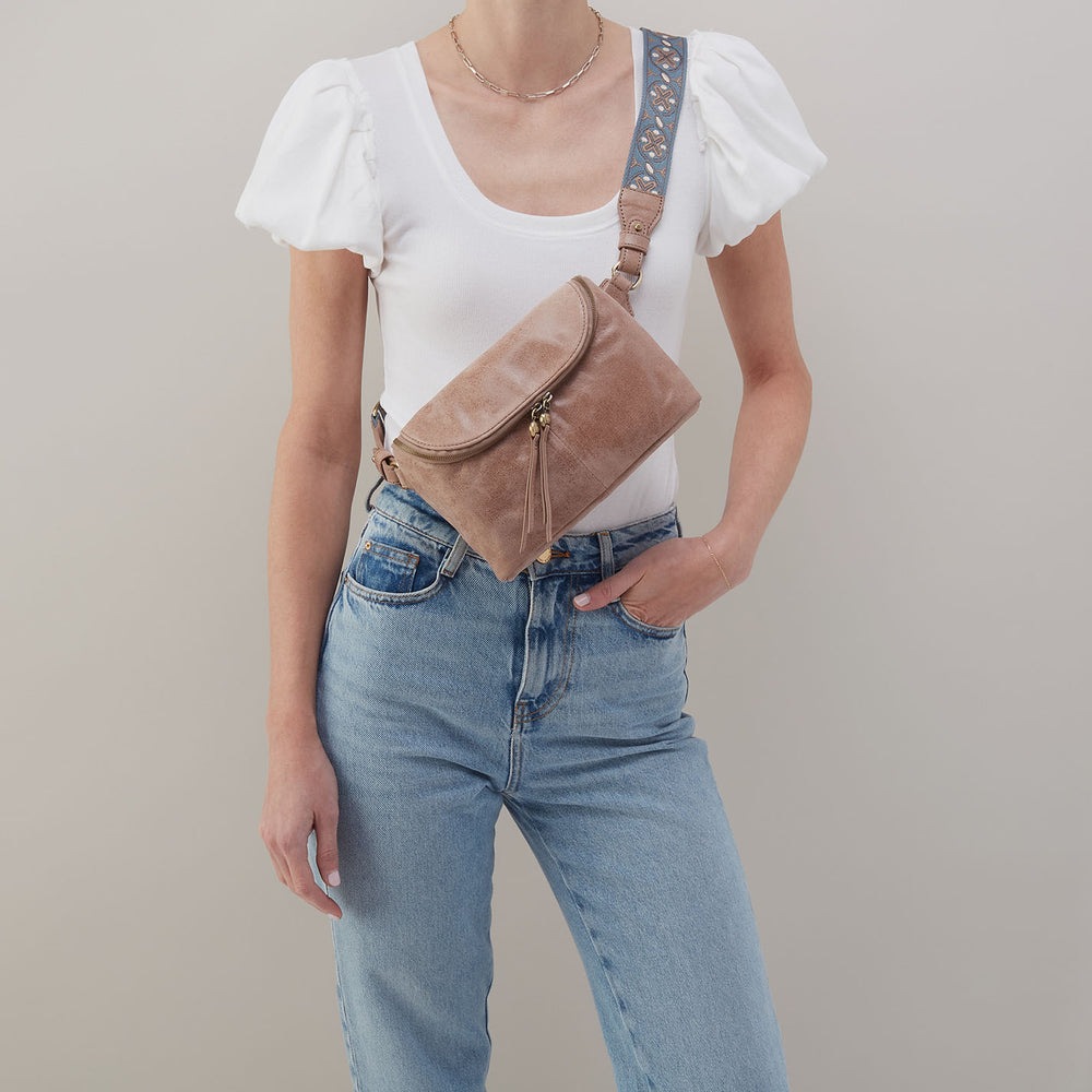 Hobo Fern Large Belt Bag - Hazel Buffed Leather