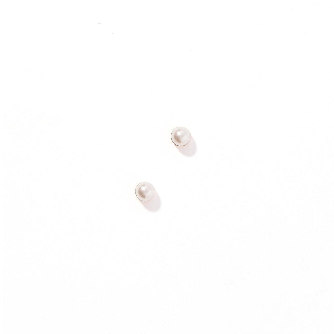 Linny Co Screwback Stud Earrings - Payton Pearl White 3mm