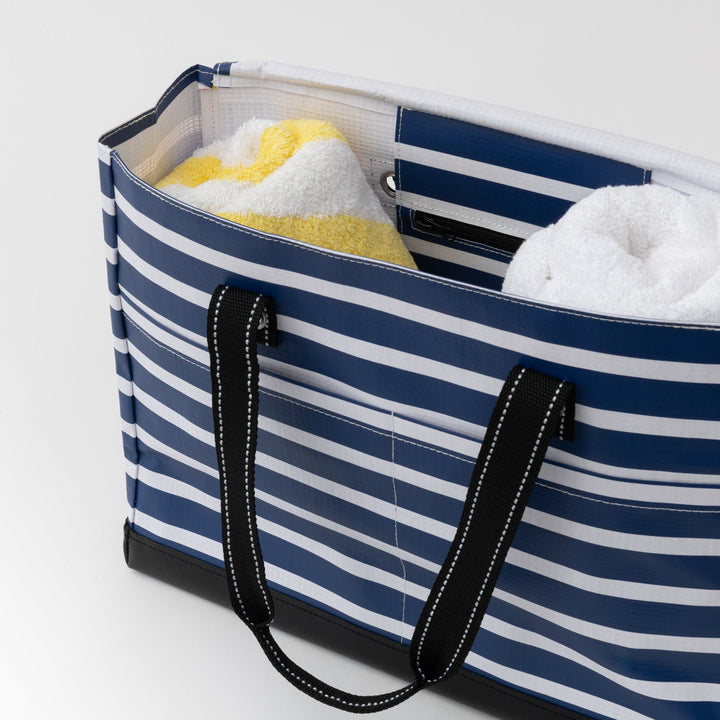 Scout Uptown Girl Pocket Tote Bag - Primrose and Proper