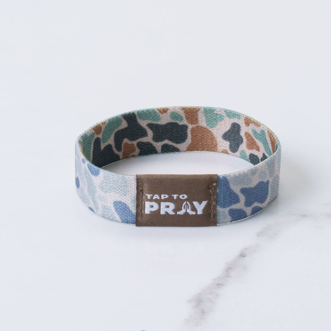 Versible® Tap To Pray™ - River Rock Camo Classic & Sage