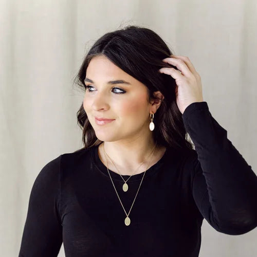 Madison Sterling Necklace (Petite Pendant) - Oval Cross / Rom 5:8 (16")