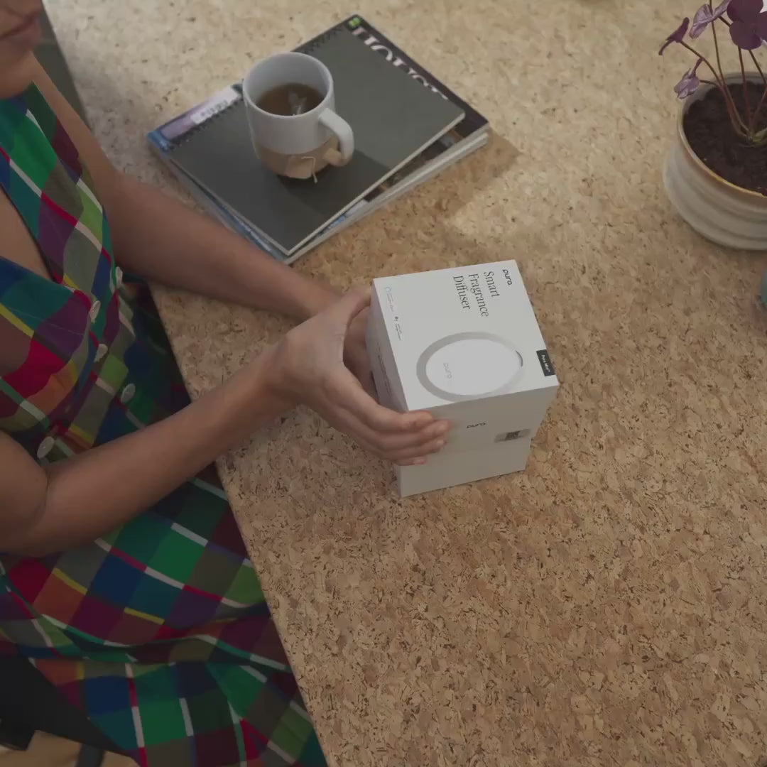 Pura Mini™ Smart Home Fragrance Diffuser