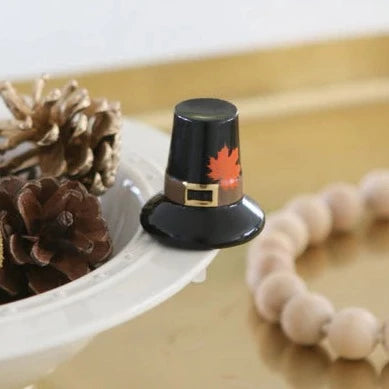 Nora Fleming Mini - Pilgrim Hat