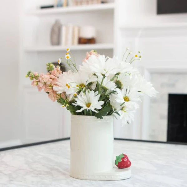 Nora Fleming Mini - Strawberry